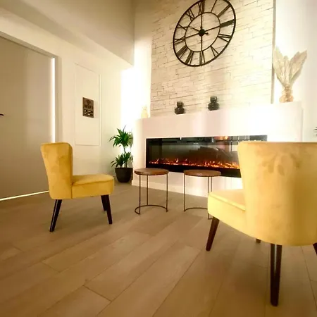 Appartement Le Loft - P4 Avec Bain Jacuzzi Et Sauna Parking
