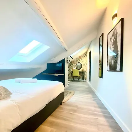 Le Loft - P4 Avec Bain Jacuzzi Et Sauna Parking Appartement Nîmes