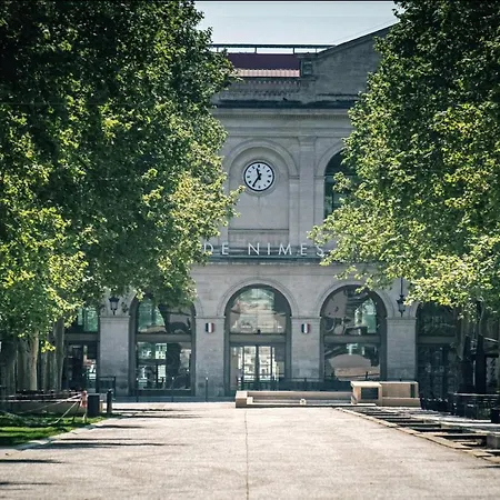 Le Loft - Bain Jacuzzi Et Sauna * Nimes